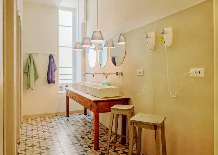 Costello Auberge de jeunesse La Spezia